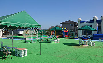 屋外休憩エリア